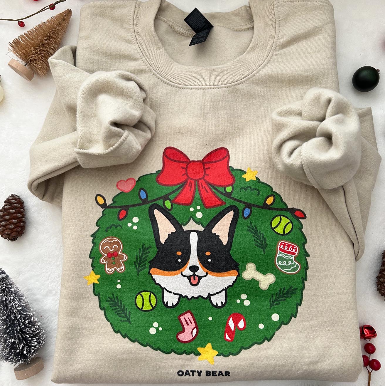 Holiday Wreath Corgi Tri-Color Unisex Sweatshirt | Sand